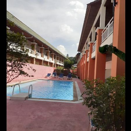 First Resort Albergo Patong Exterior foto