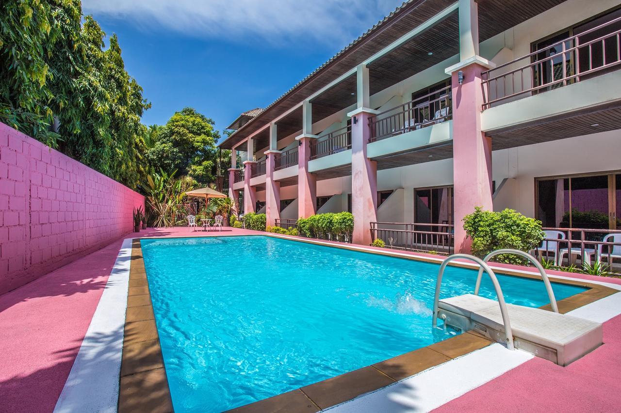 First Resort Albergo Patong Exterior foto